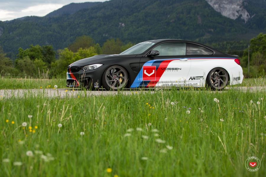  BMW M4 Coupe on Vossen Wheels (LC-108T) 2017 года  (фото 30 из 32)